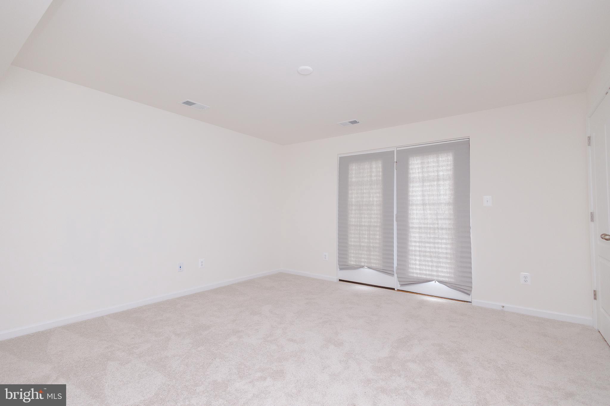 TOWNES AT TATE MANOR - Residential Lease