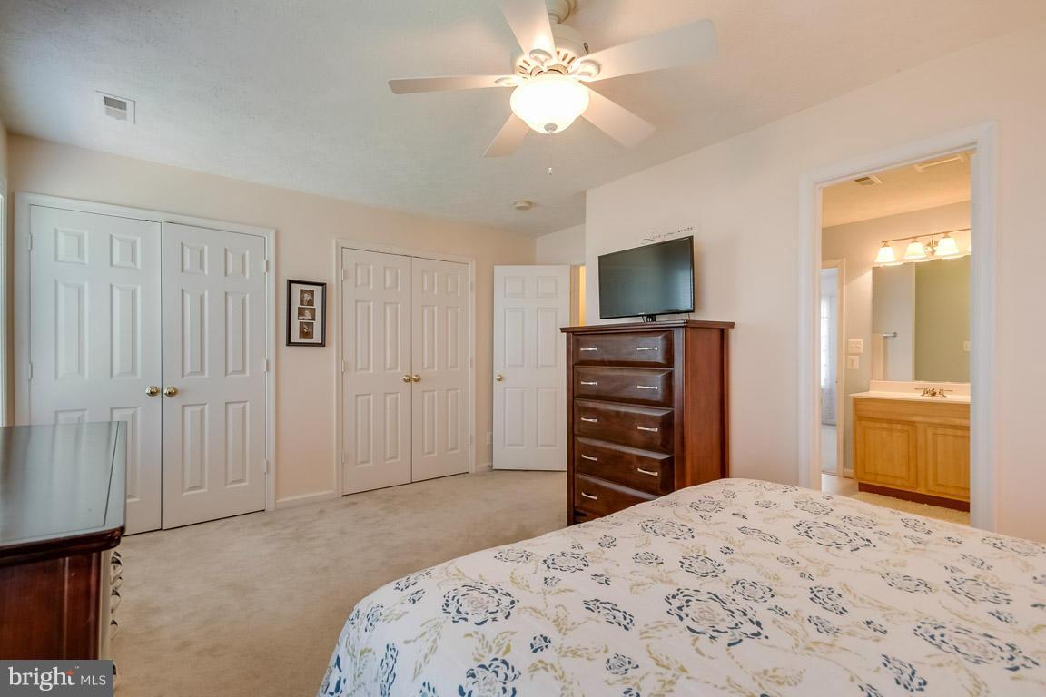 CHARLESTOWN COMMONS - Residential