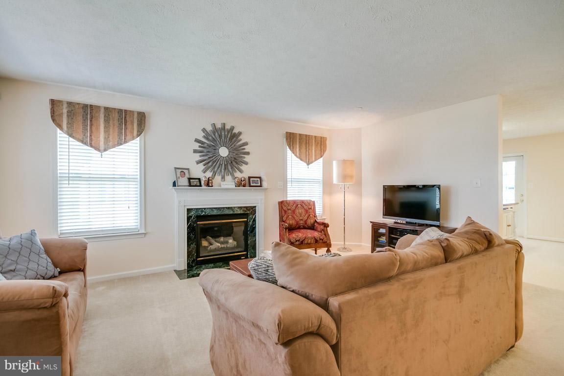 CHARLESTOWN COMMONS - Residential