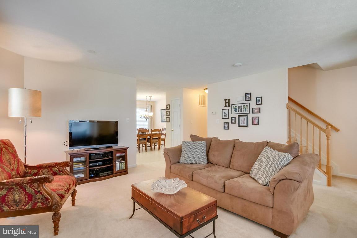 CHARLESTOWN COMMONS - Residential