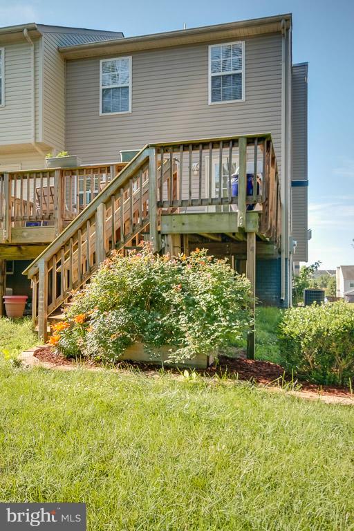 CHARLESTOWN COMMONS - Residential