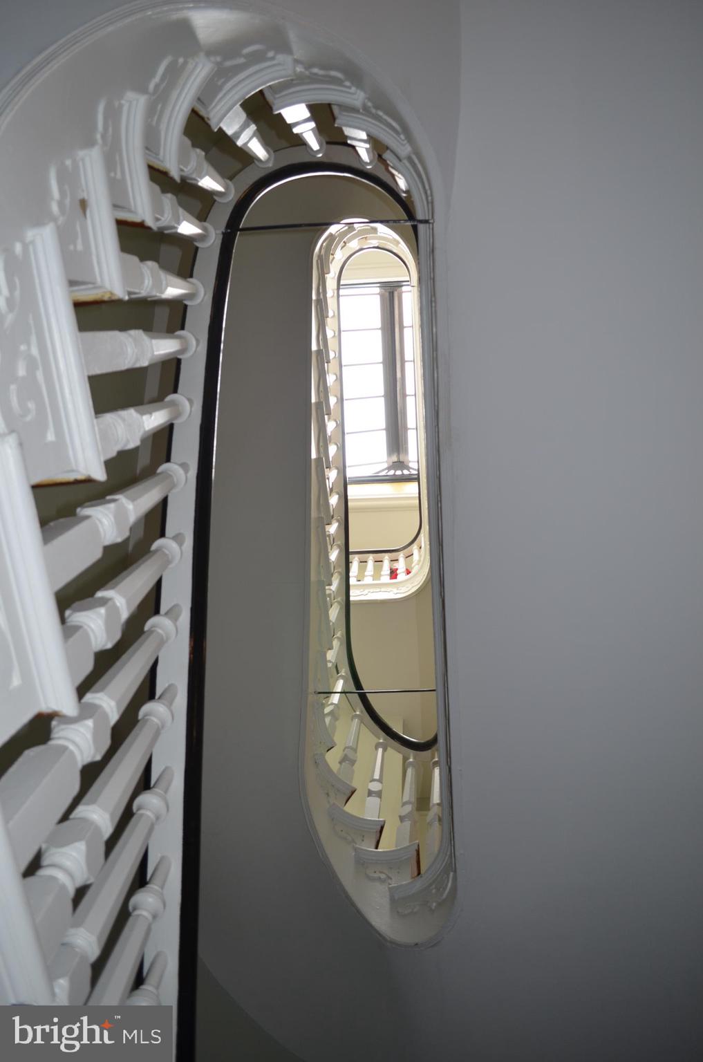 MOUNT VERNON - Residential Income