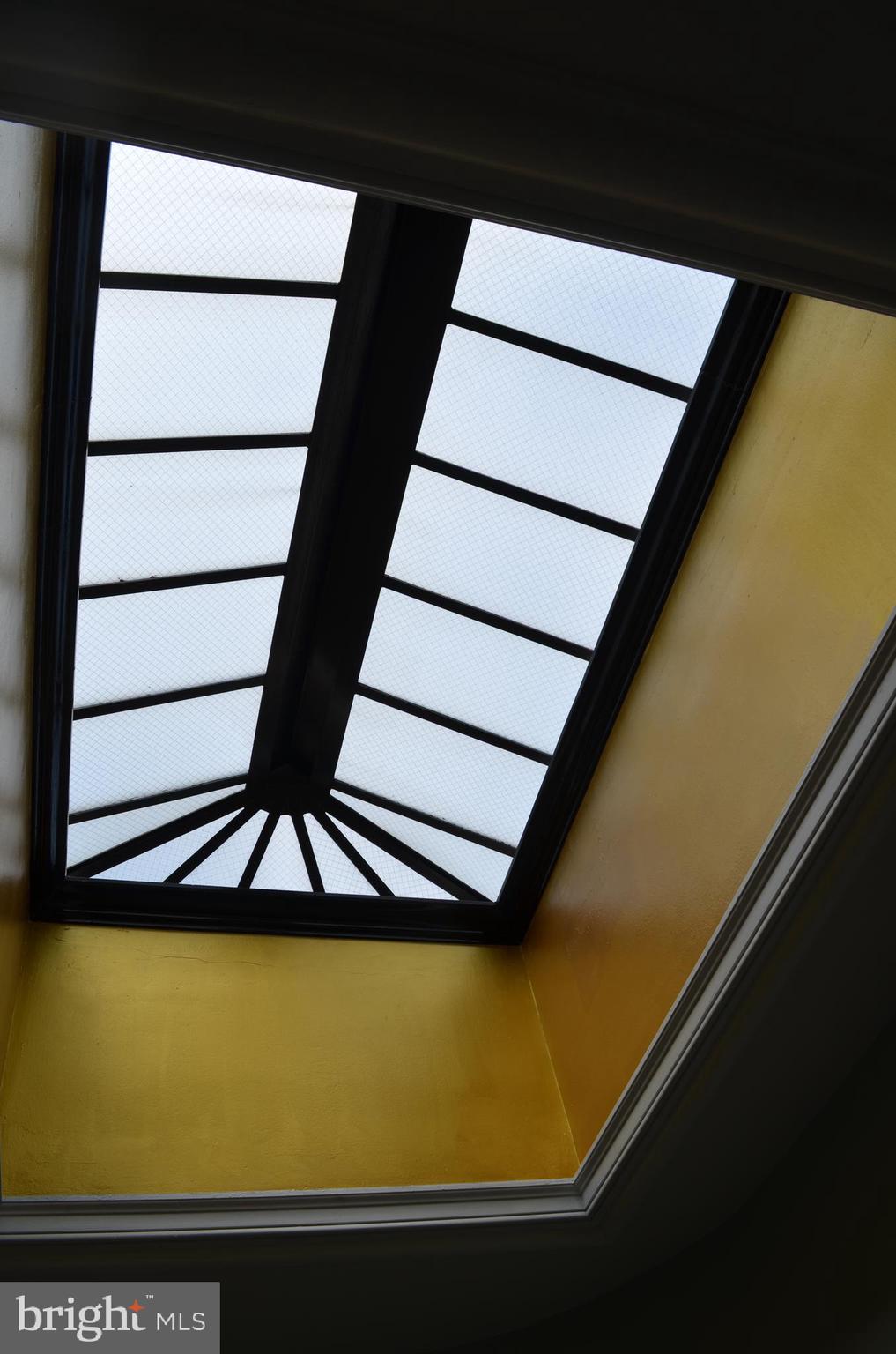 MOUNT VERNON - Residential Income