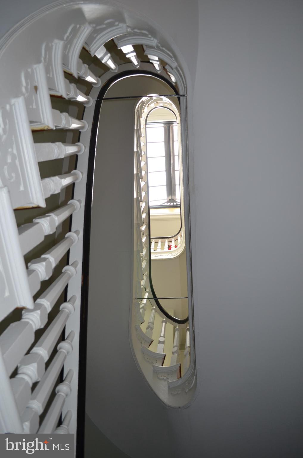 MOUNT VERNON - Residential Income