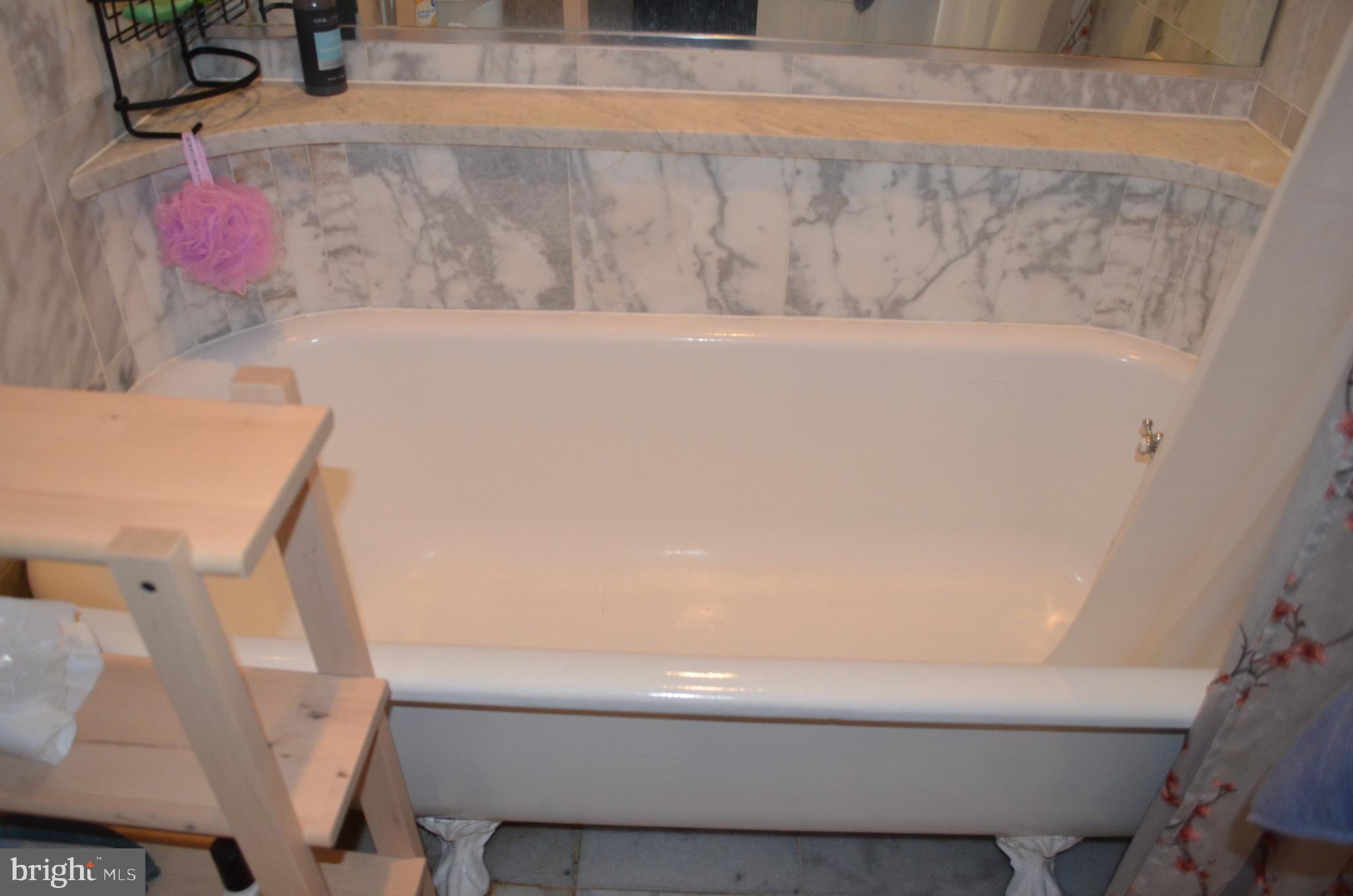 MOUNT VERNON - Residential Income