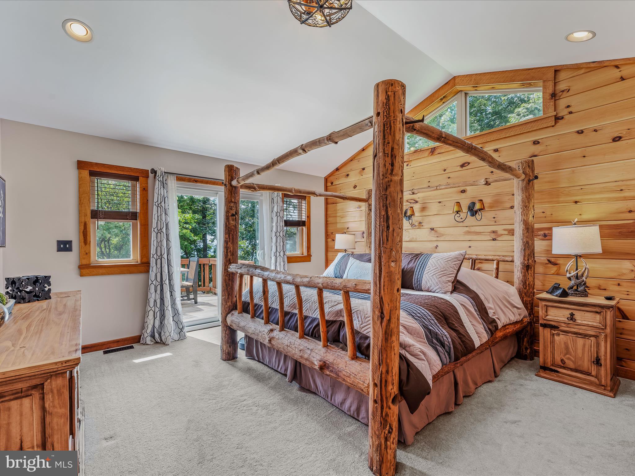 EAGLE MOUNTAIN - Residential