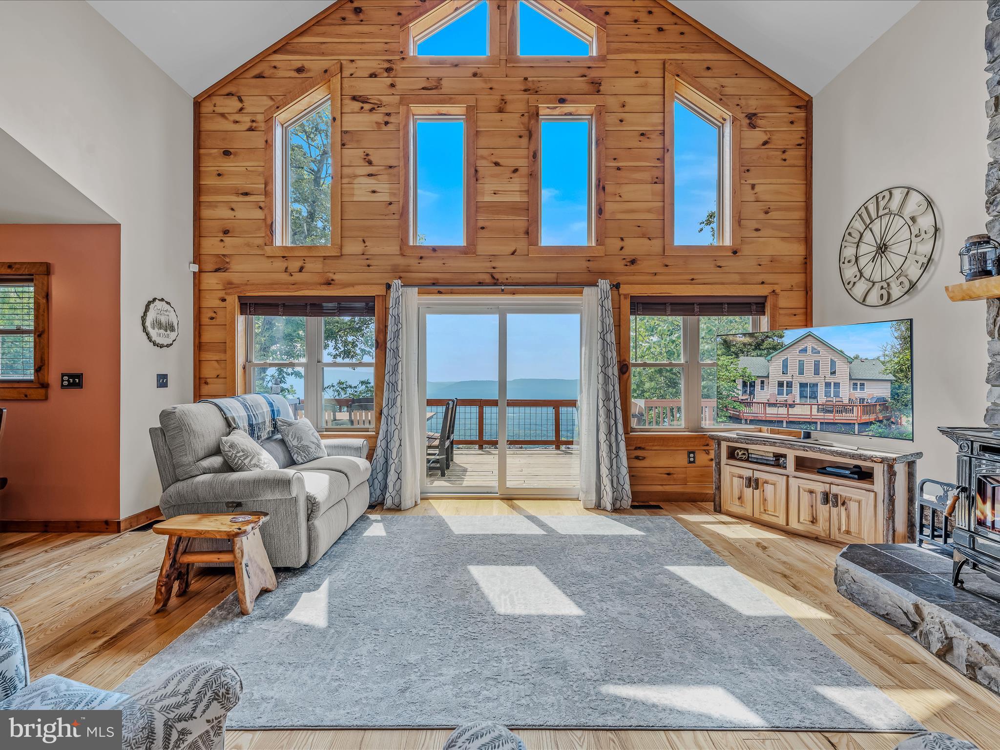 EAGLE MOUNTAIN - Residential