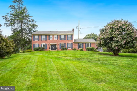 9425 Beauregard Avenue, Manassas, VA MLS: VAMN2011644