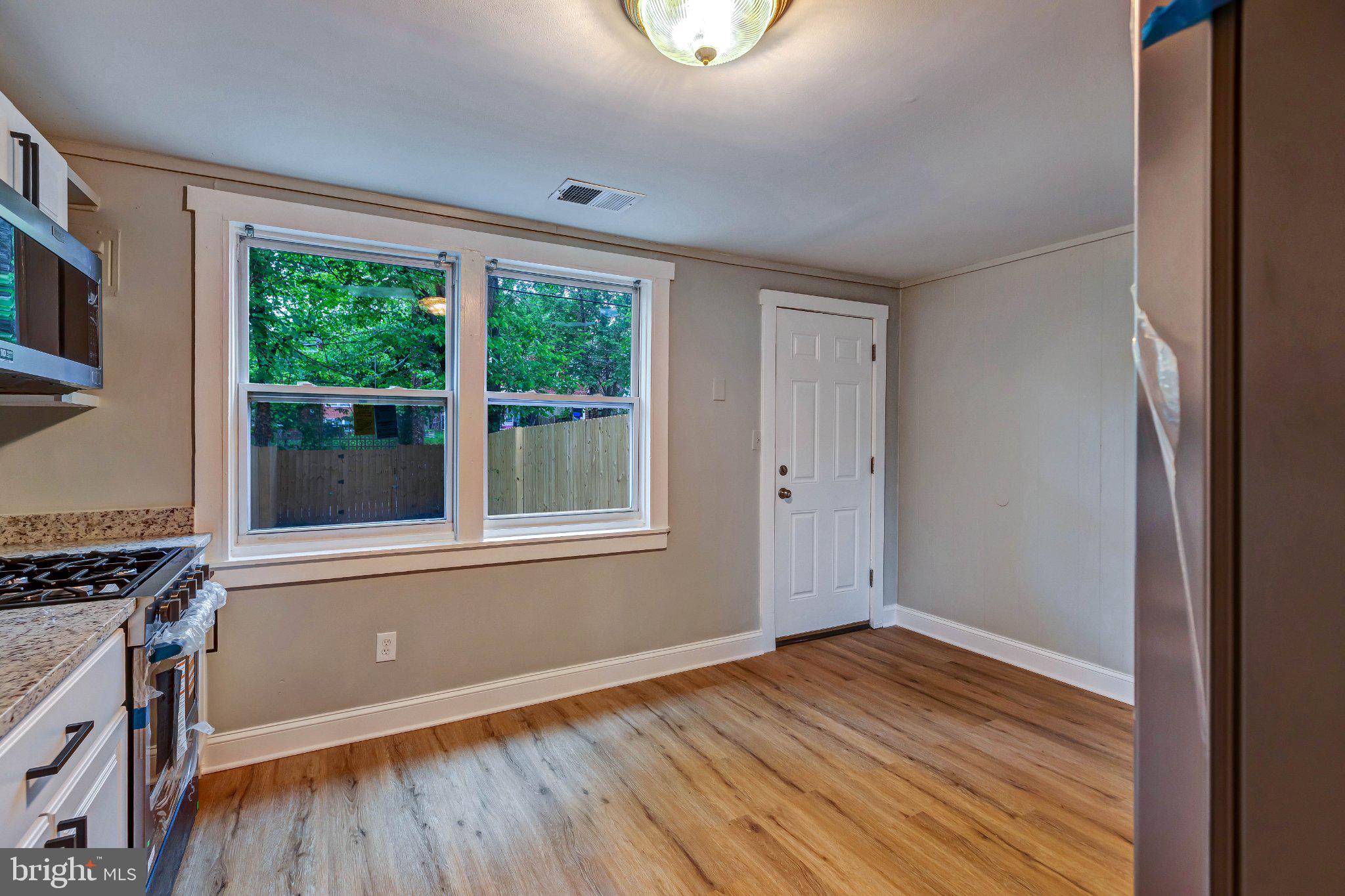 LAKELAND - Residential