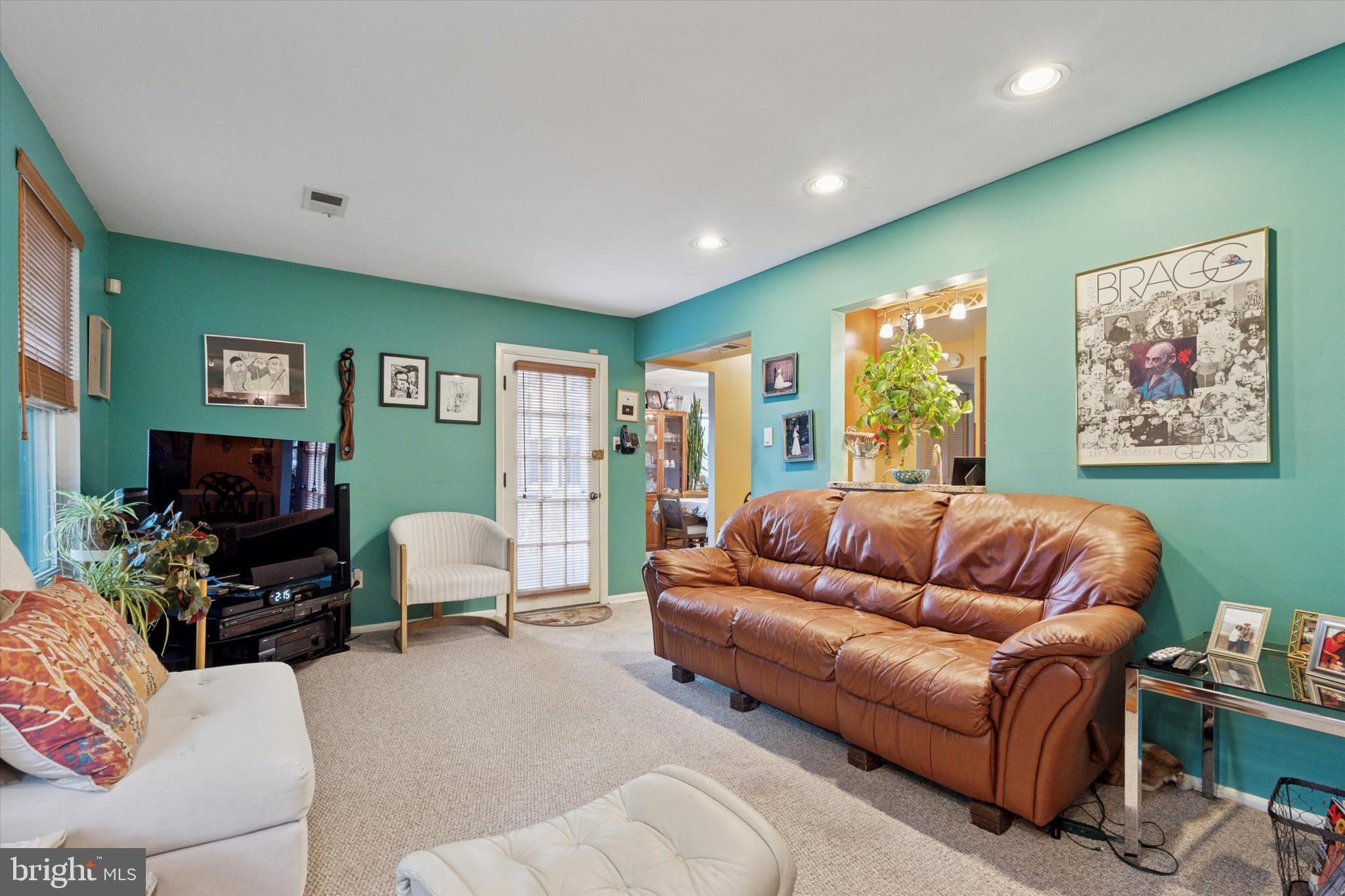 NESHAMINY VALLEY - Residential