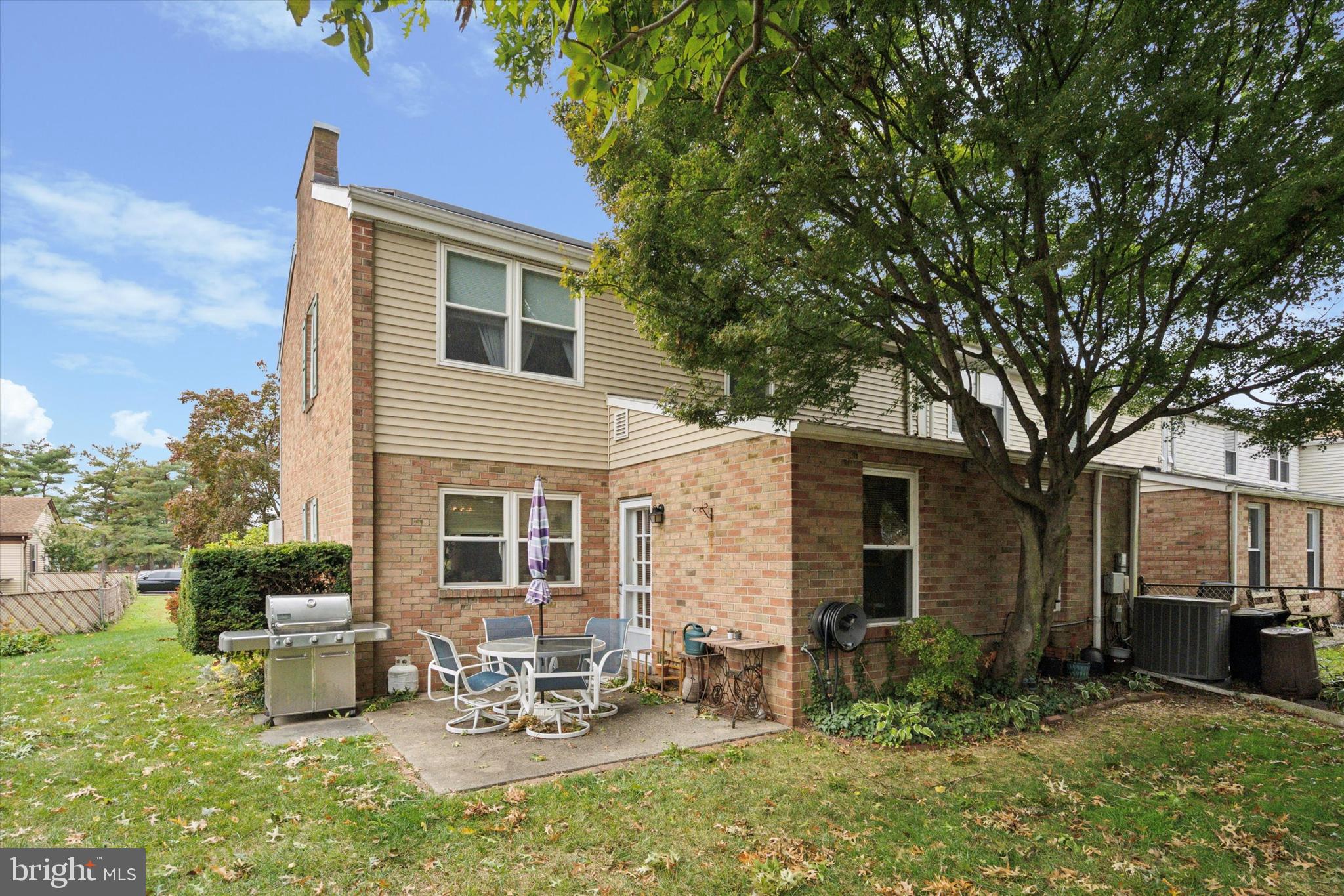 NESHAMINY VALLEY - Residential
