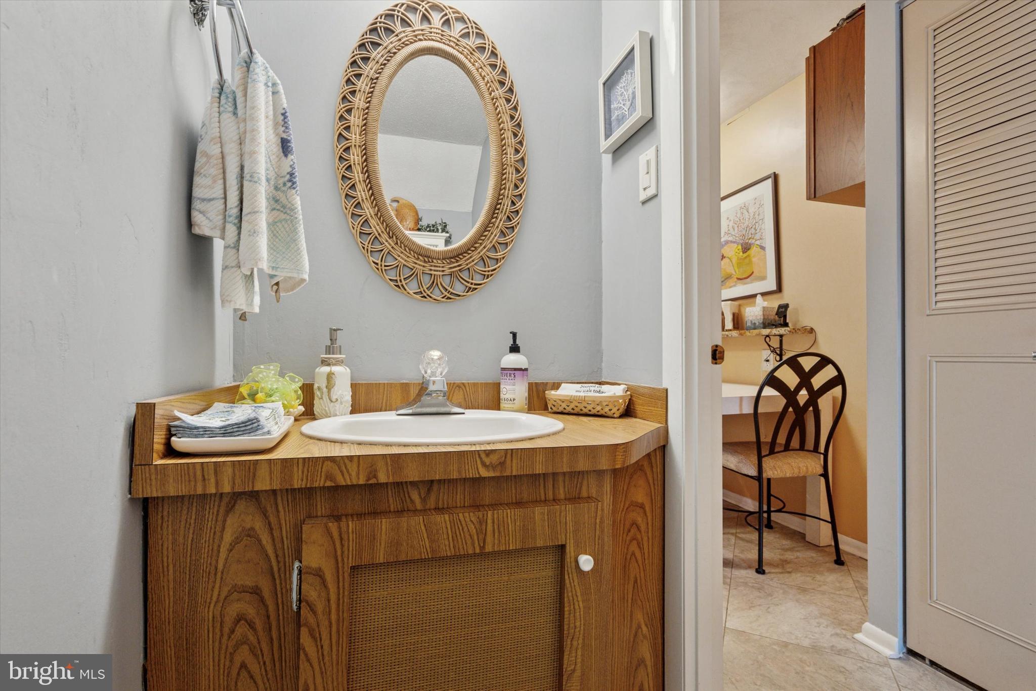 NESHAMINY VALLEY - Residential