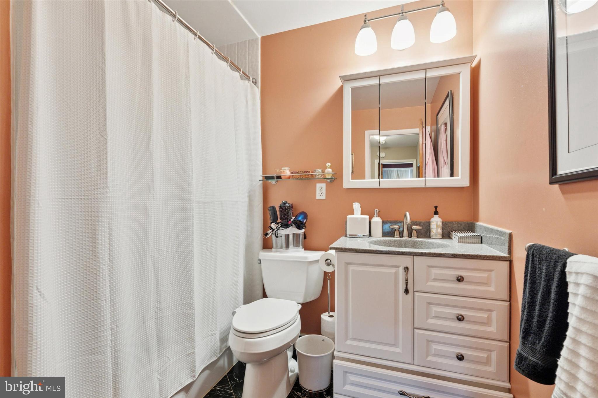 NESHAMINY VALLEY - Residential