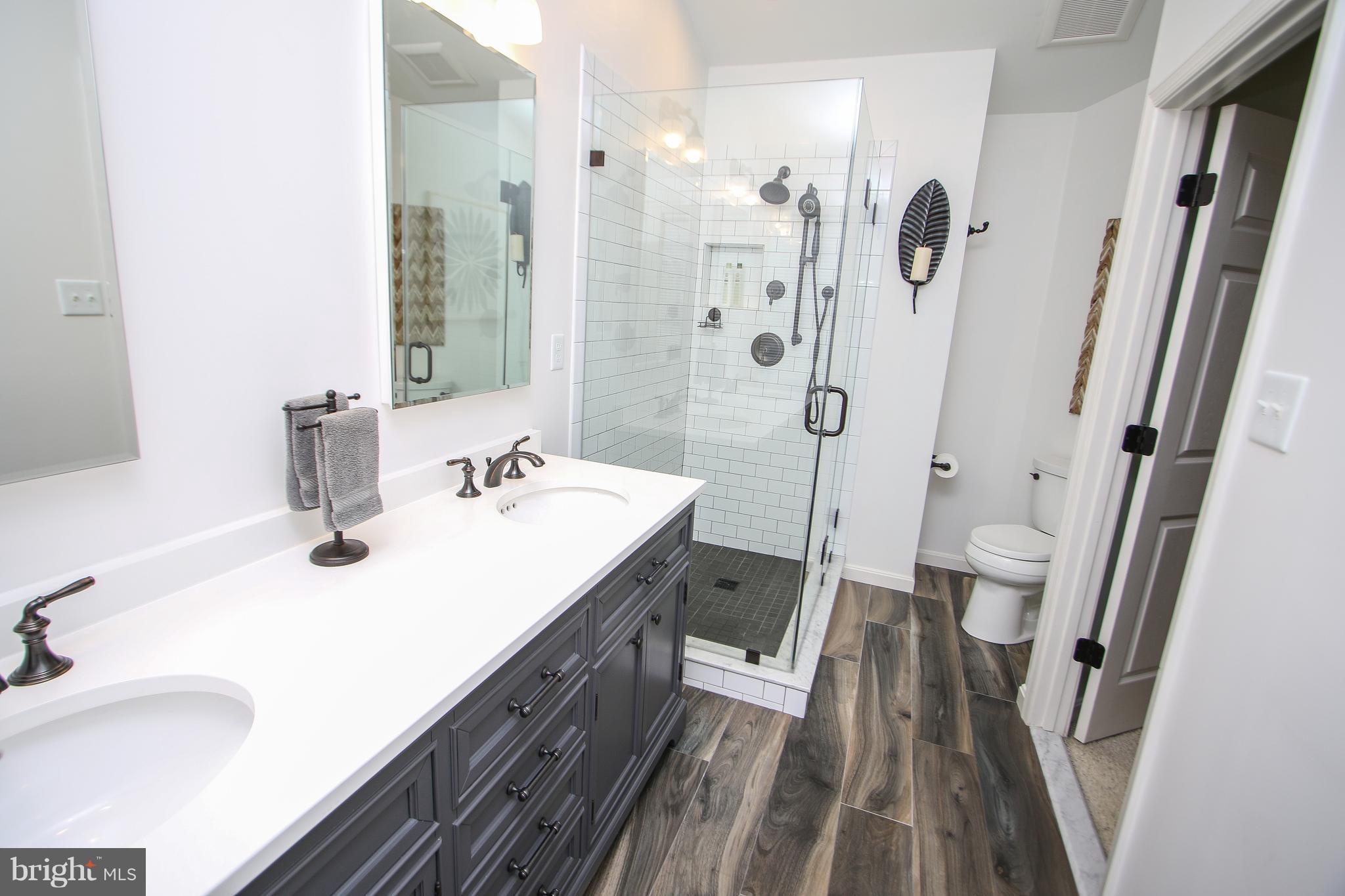 RANDOM HILLS LAND BAY - Residential Lease