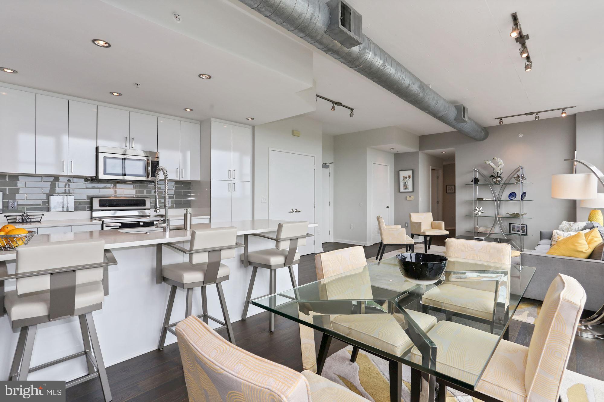 VIRGINIA SQUARE - Residential