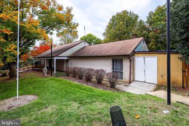 VALLEY PARK CONDOMINIUMS - Residential Lease