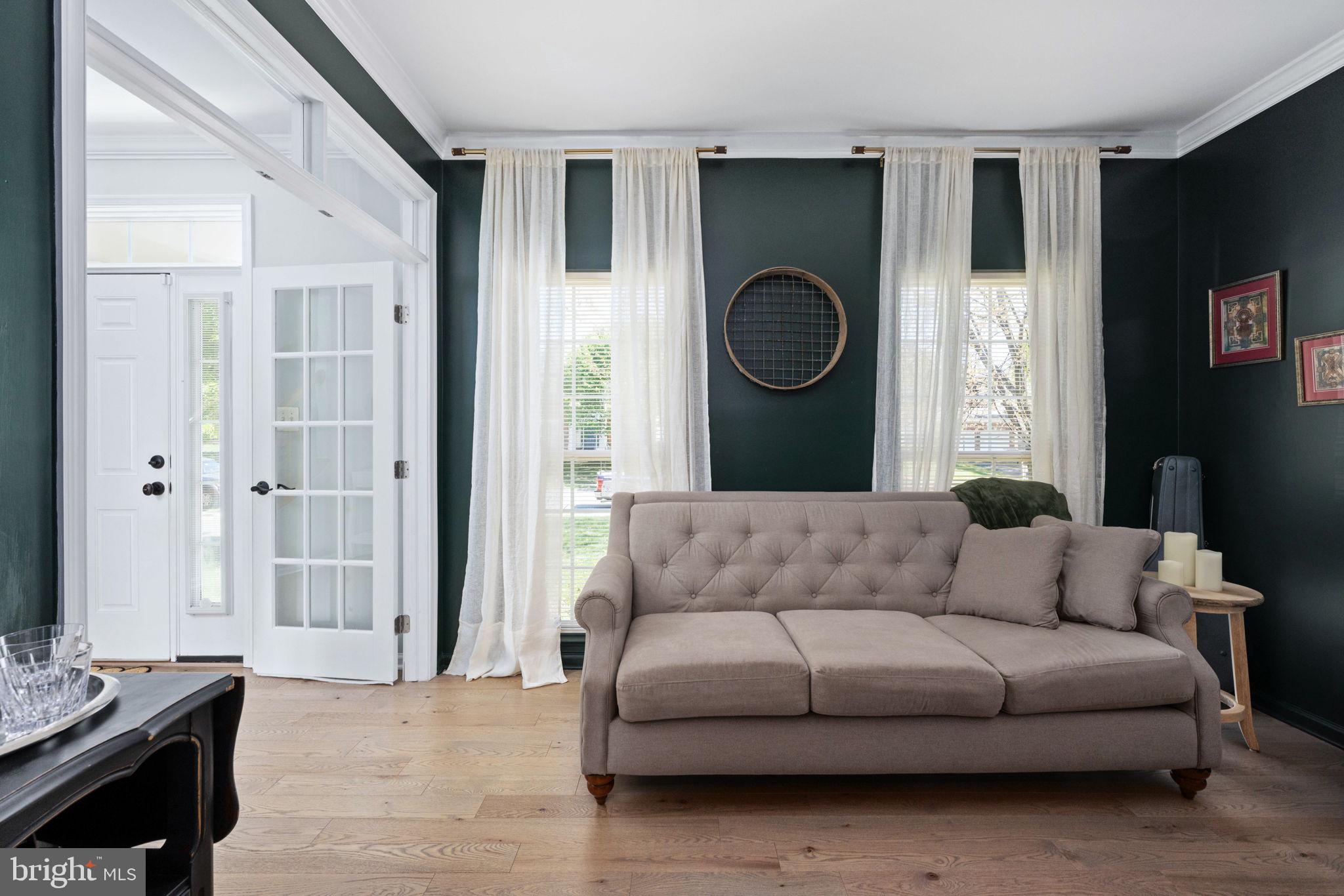 LEELAND STATION - Residential