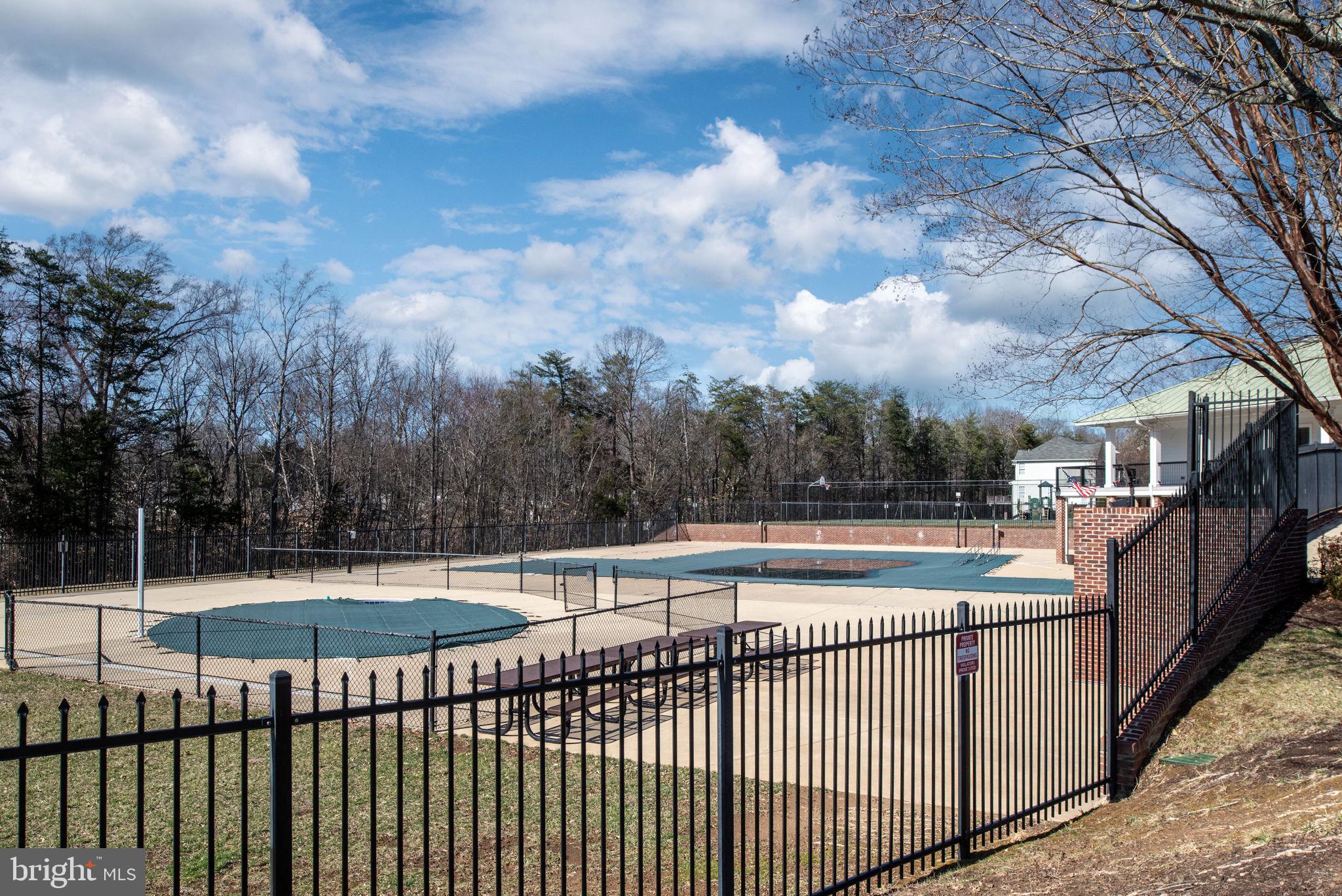 LEELAND STATION - Residential