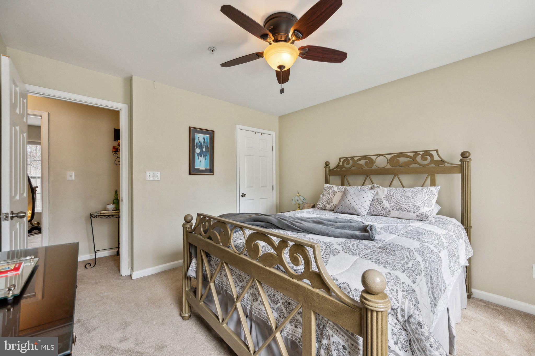 SUMMIT CREEK - Residential