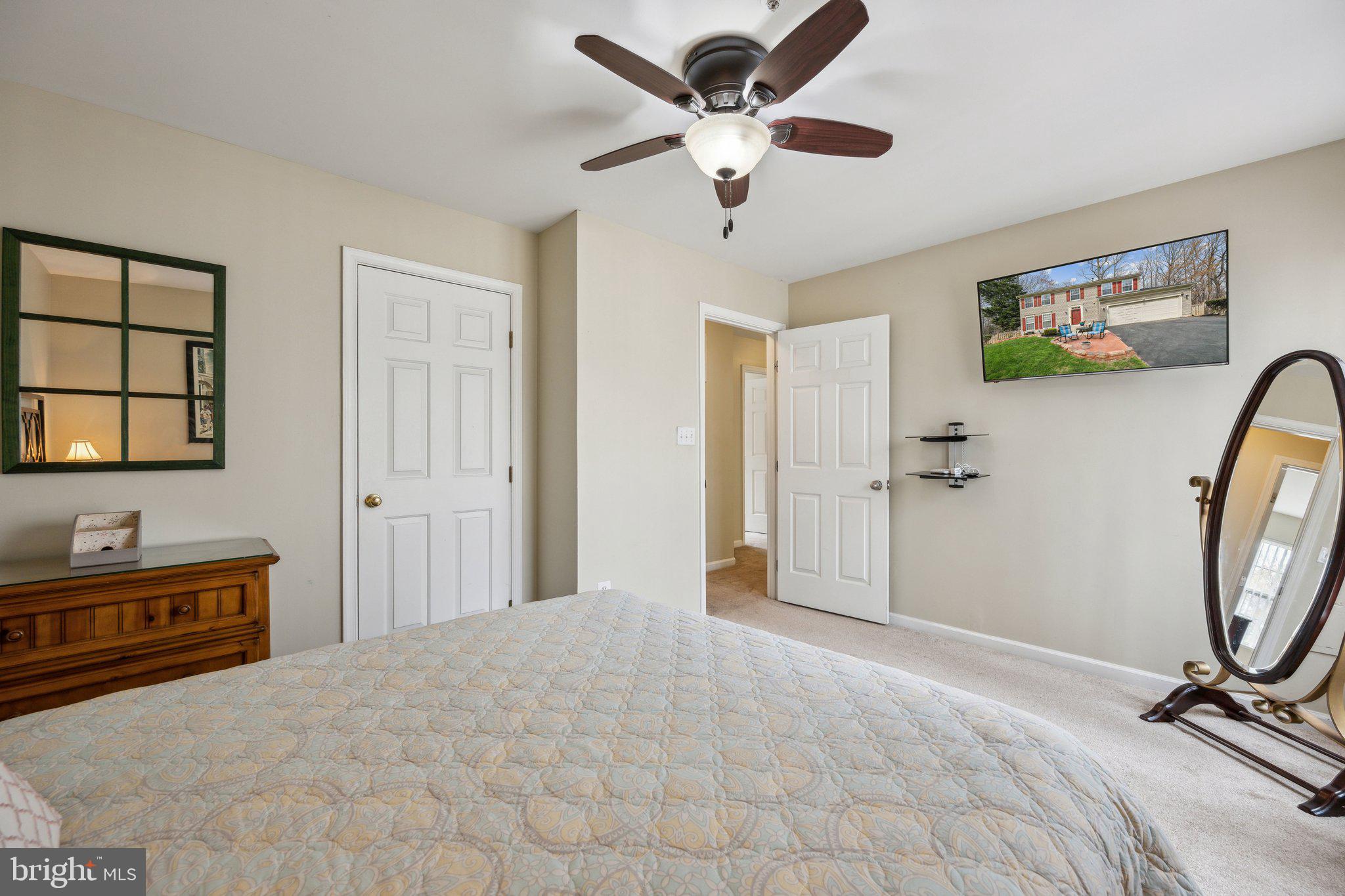 SUMMIT CREEK - Residential