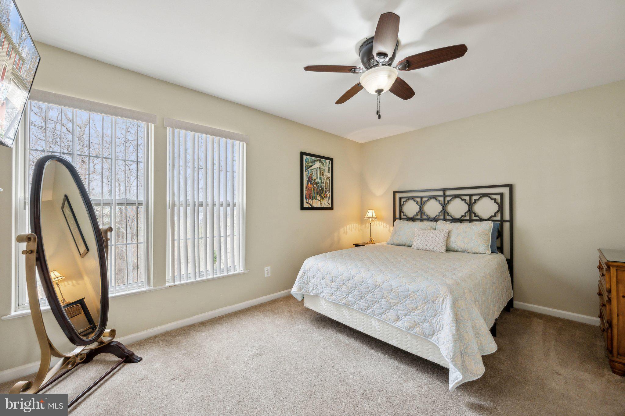 SUMMIT CREEK - Residential