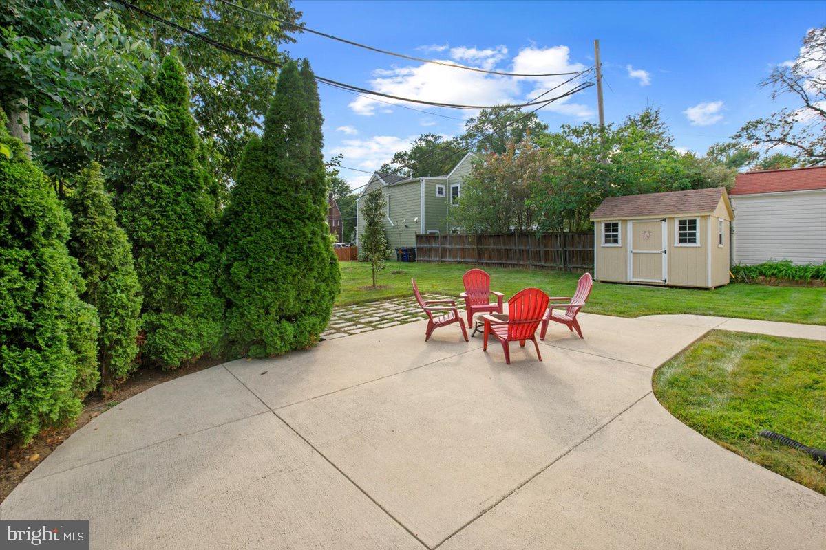 LYON PARK - Residential