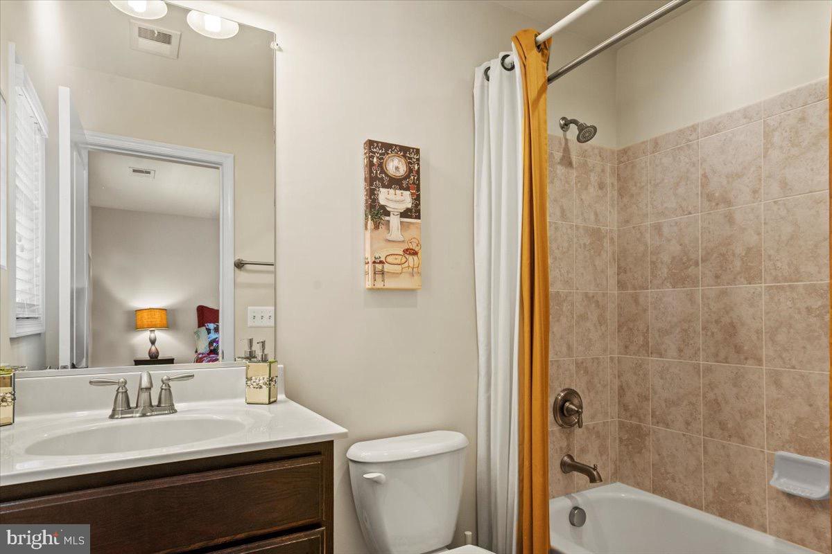 LYON PARK - Residential