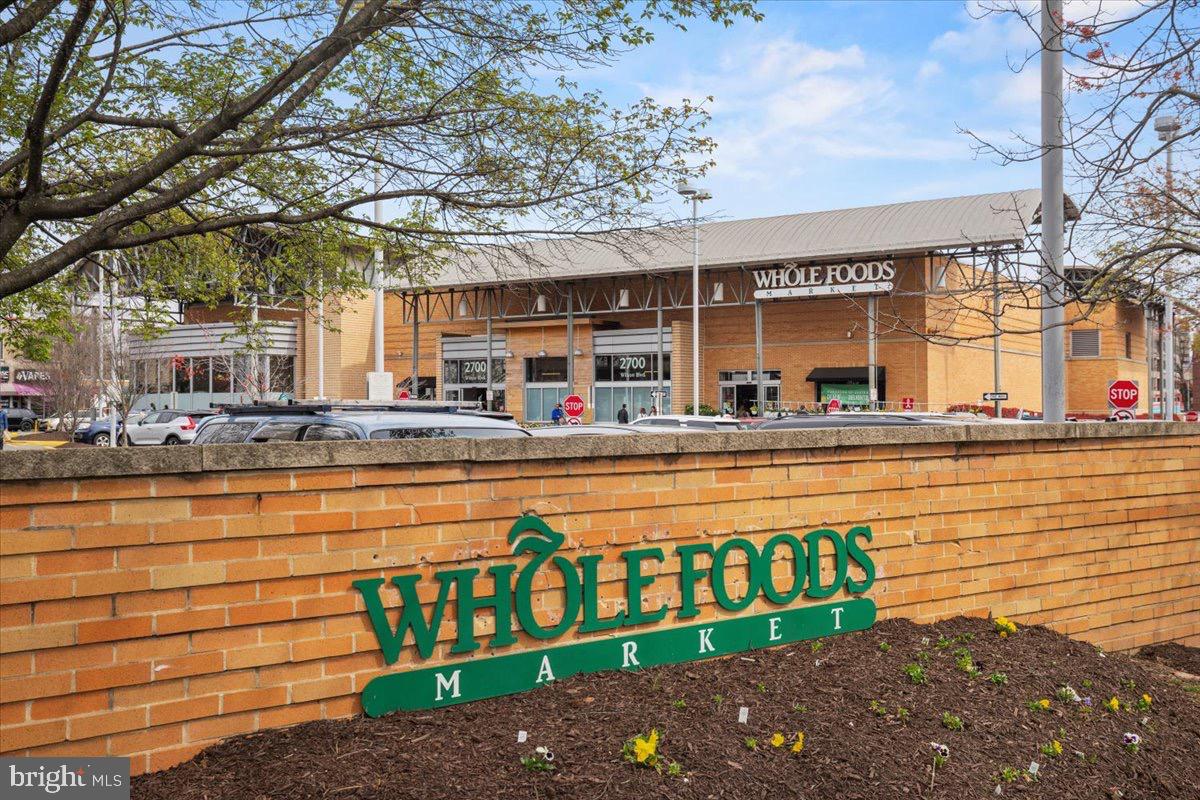 LYON PARK - Residential