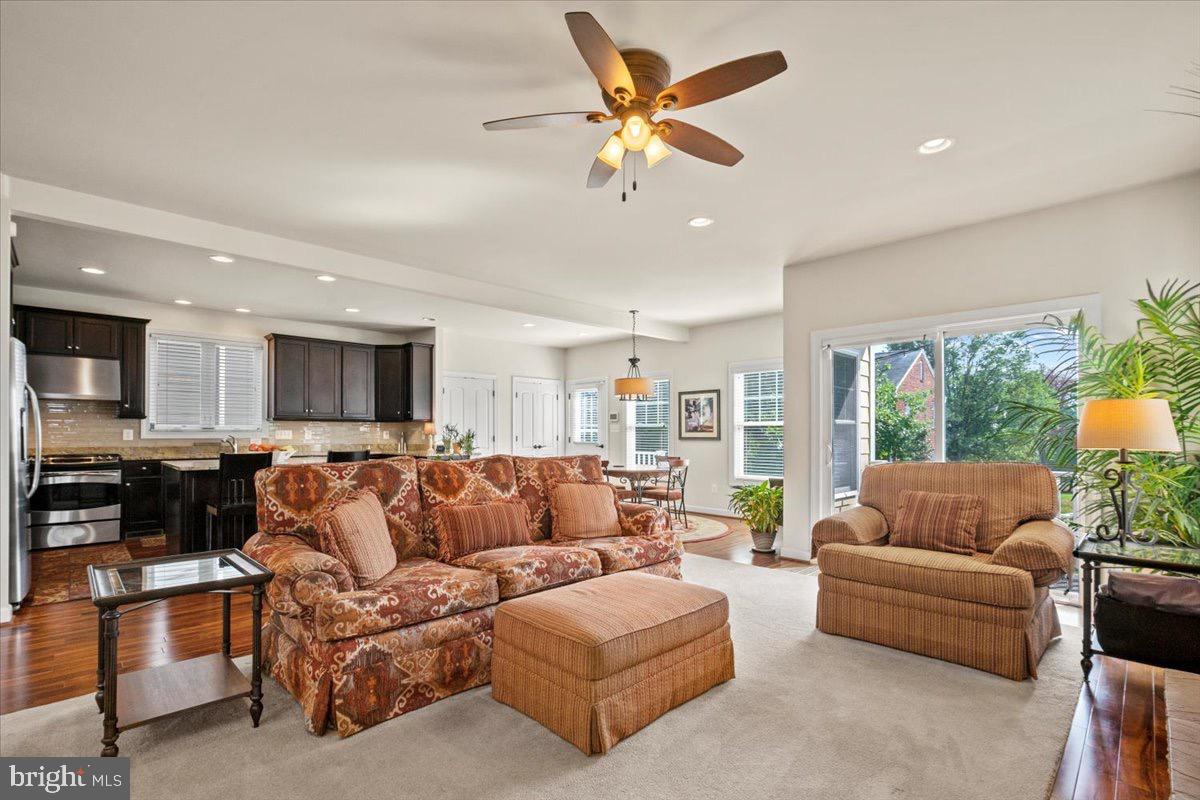 LYON PARK - Residential