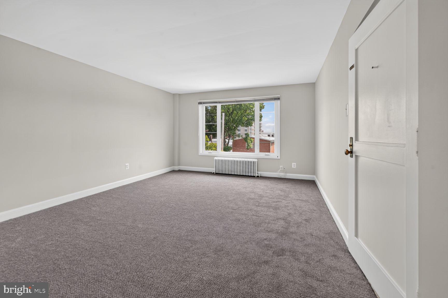 1410 QUINN STREET 7