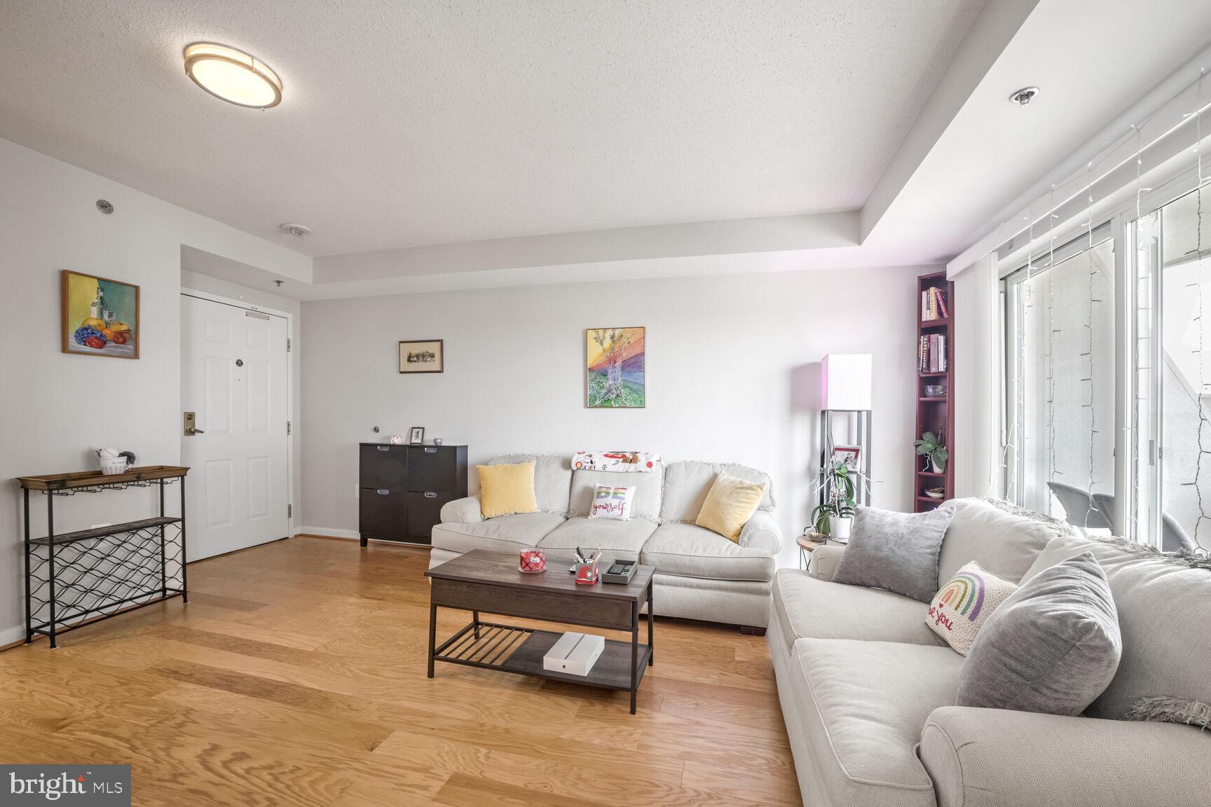 900 N TAYLOR STREET 1606