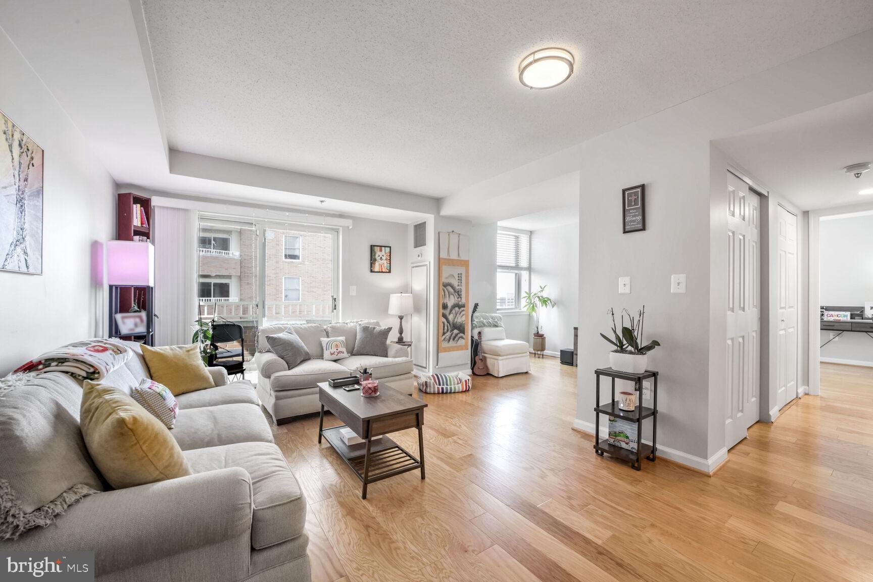 900 N TAYLOR STREET 1606