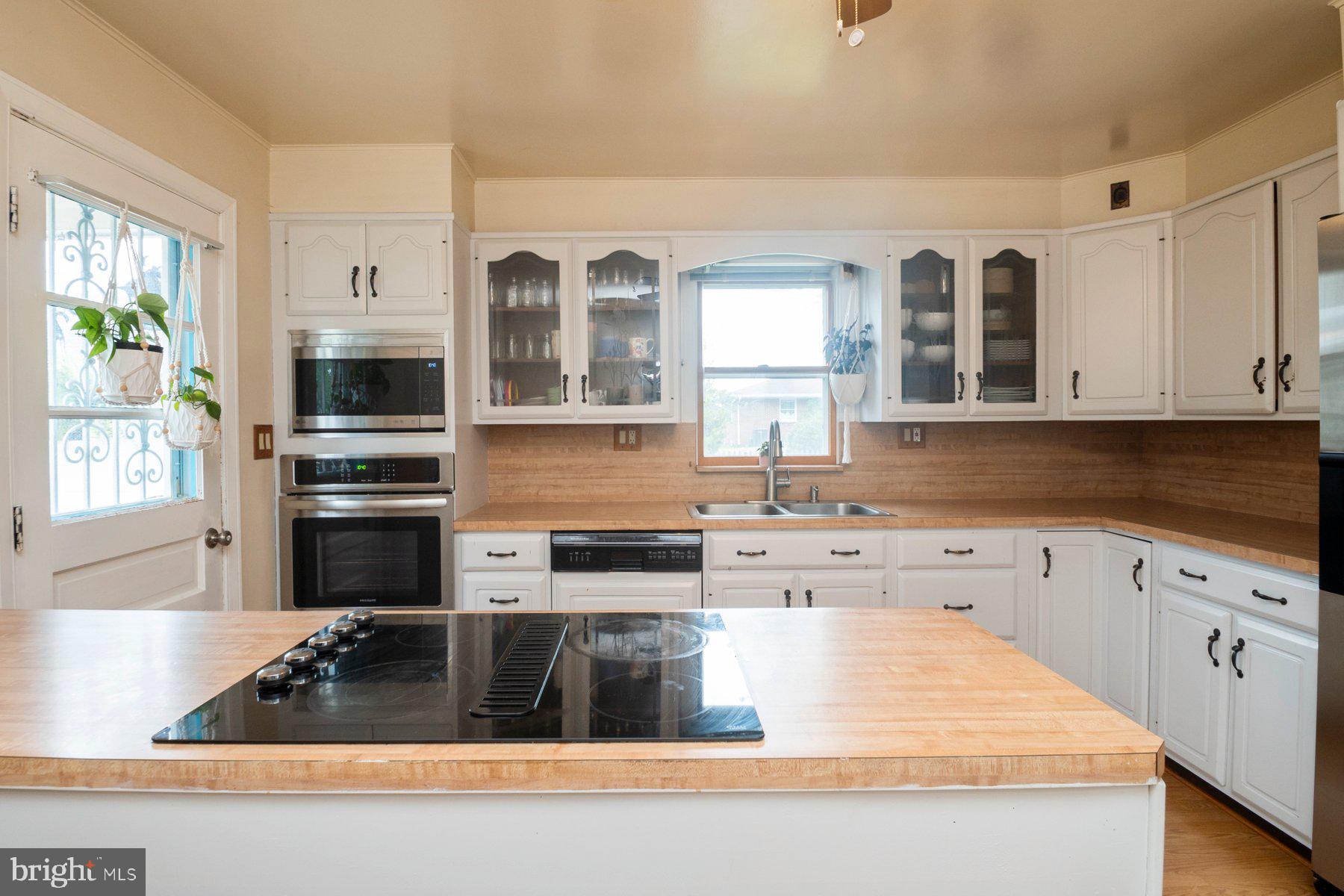 LINTHICUM HEIGHTS - Residential
