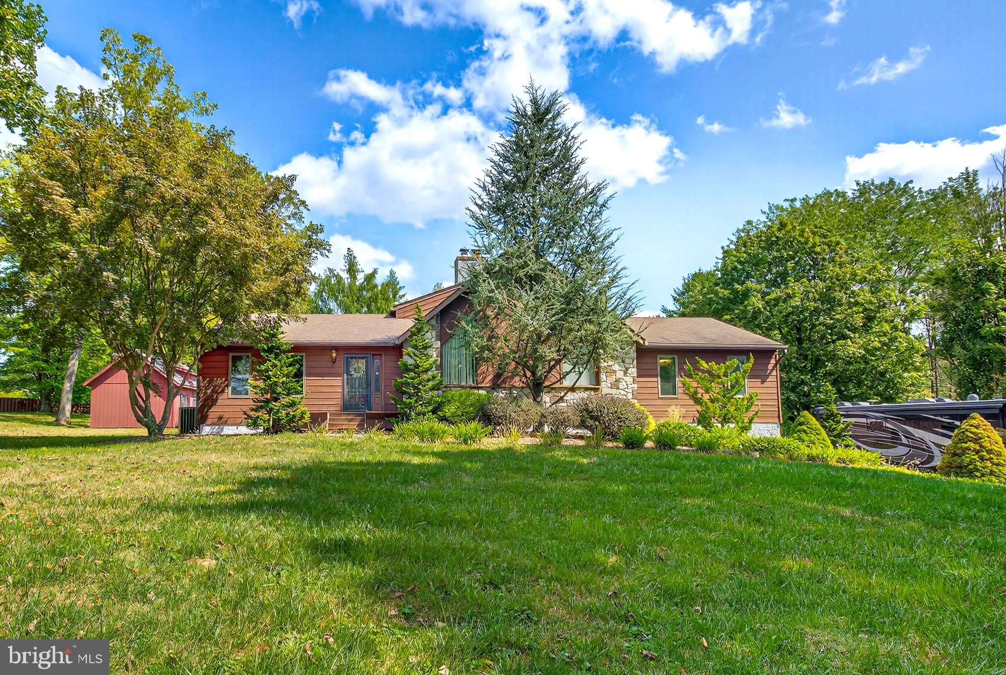 21 SYCAMORE LANE