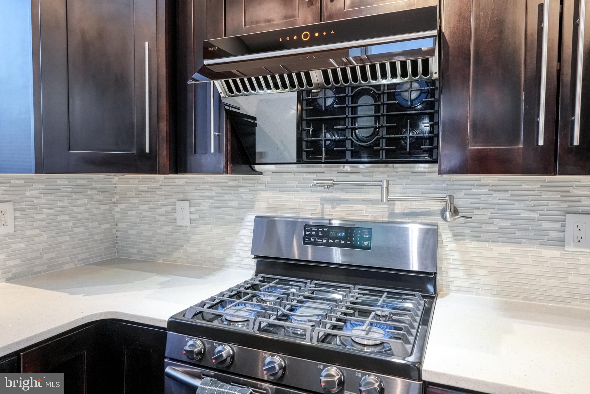 BUSTLETON - Residential