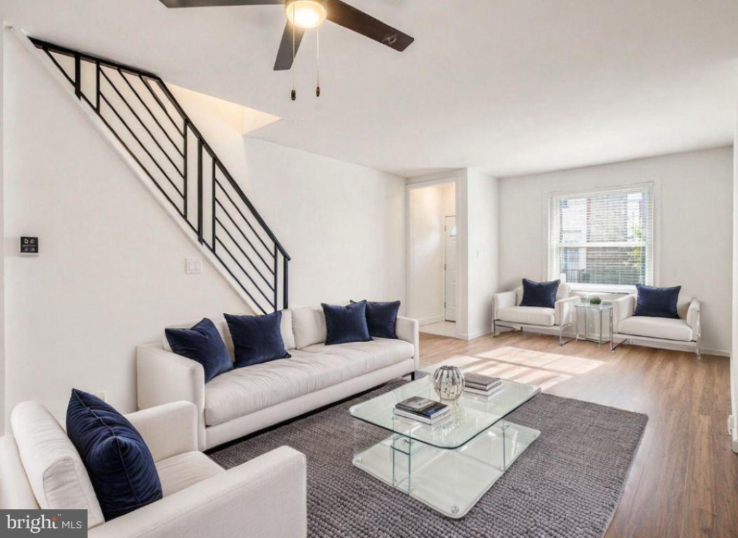 WHITMAN - Residential
