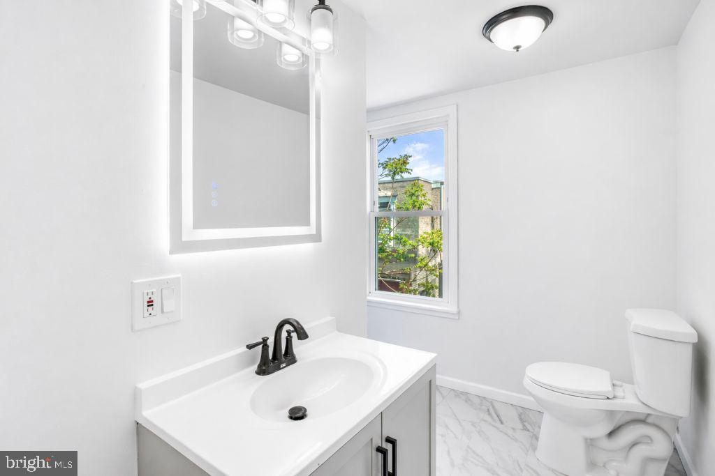 WHITMAN - Residential