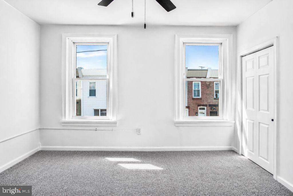 WHITMAN - Residential