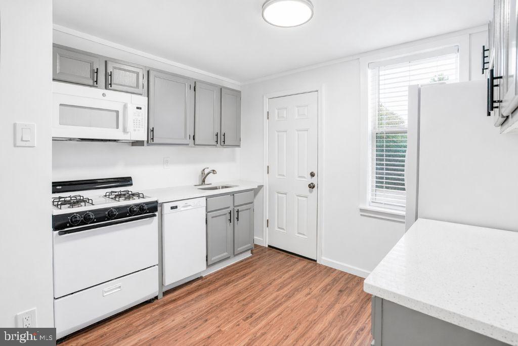 WHITMAN - Residential