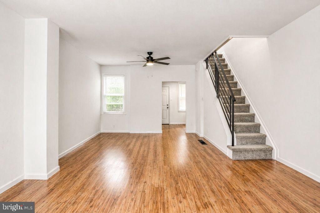 WHITMAN - Residential