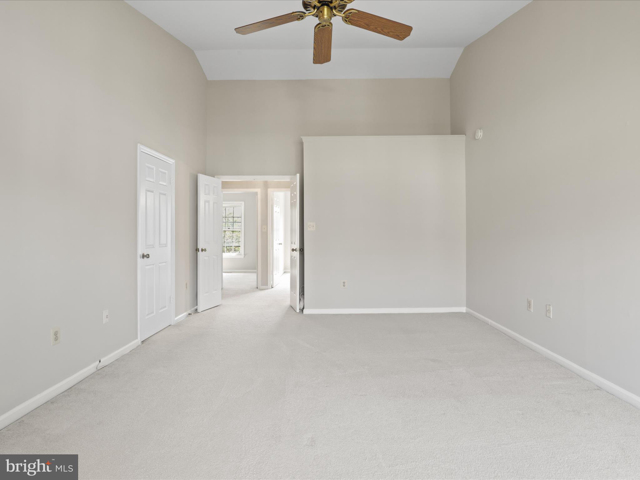 WILLOW CREEK - Residential Lease