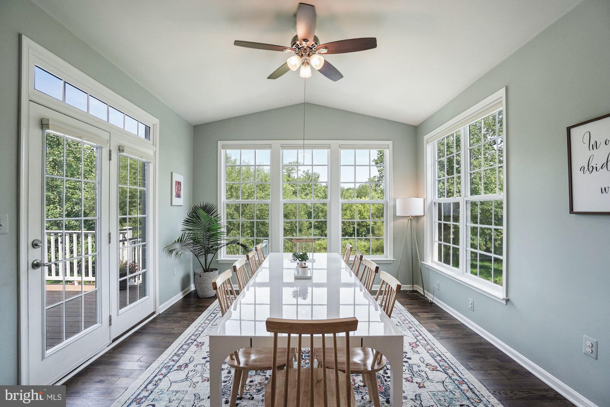 VILLAGE CASE - Residential