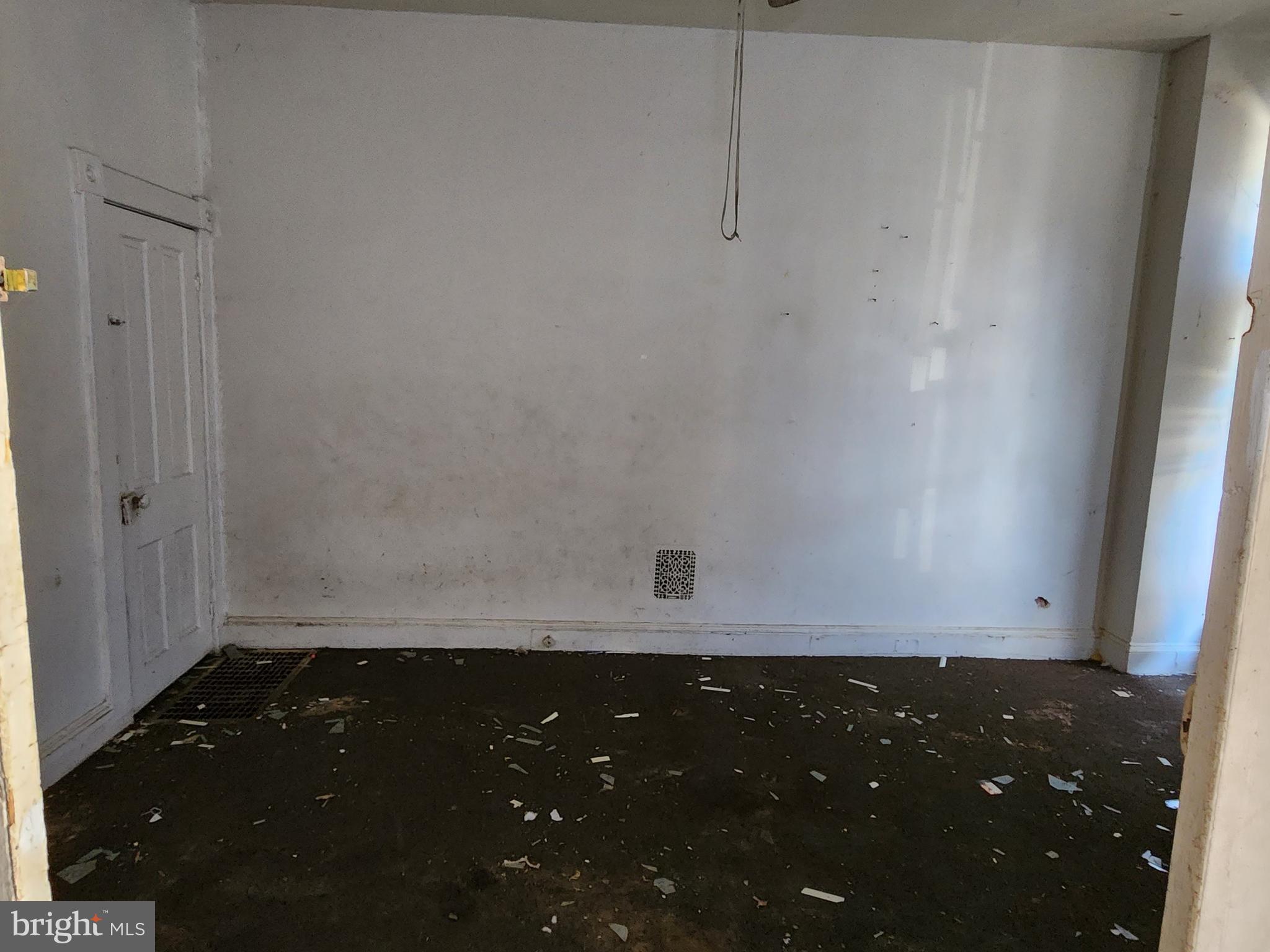 MIDTOWN EDMONDSON - Residential