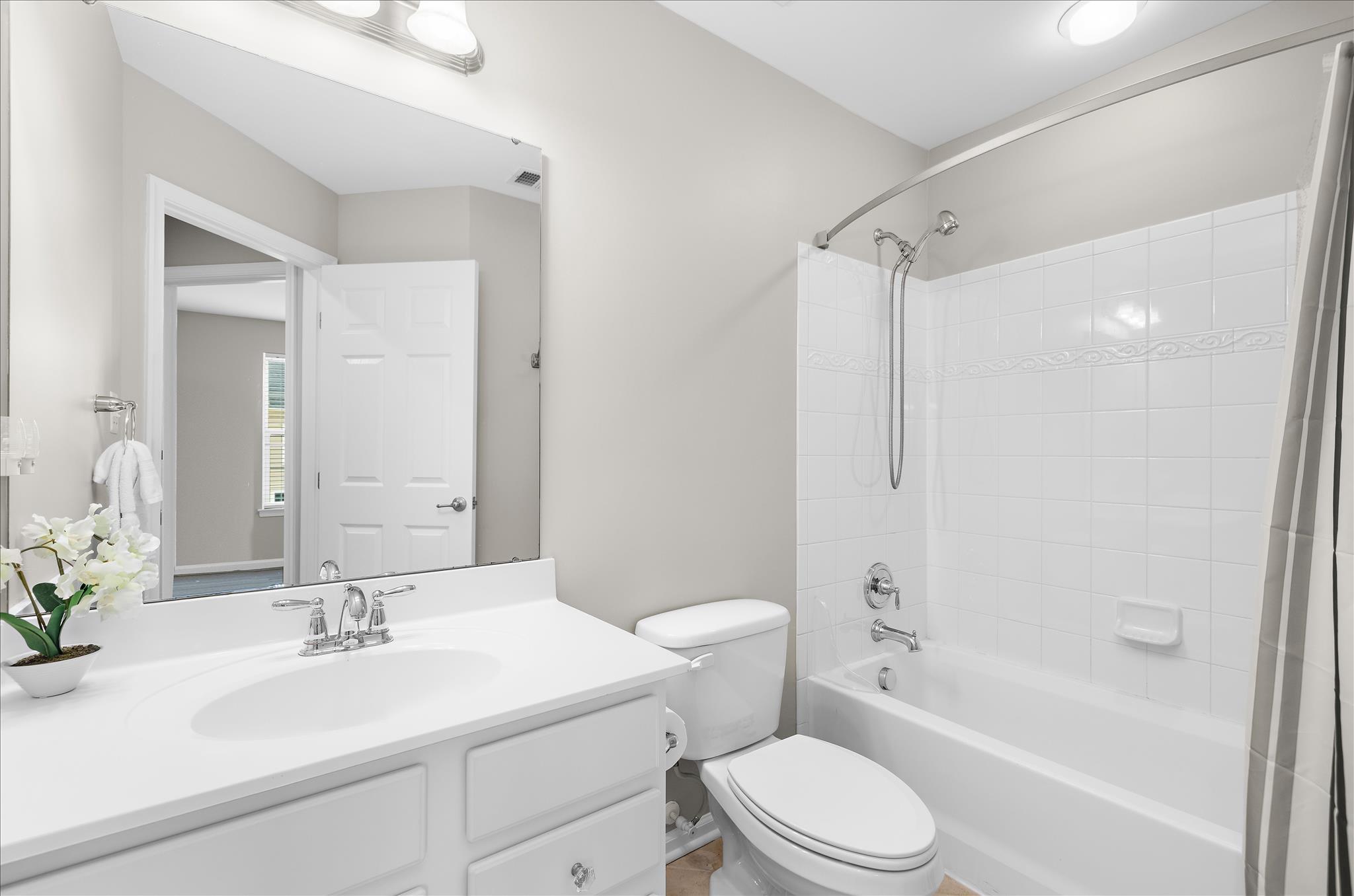 TANYARD SPRINGS - Residential