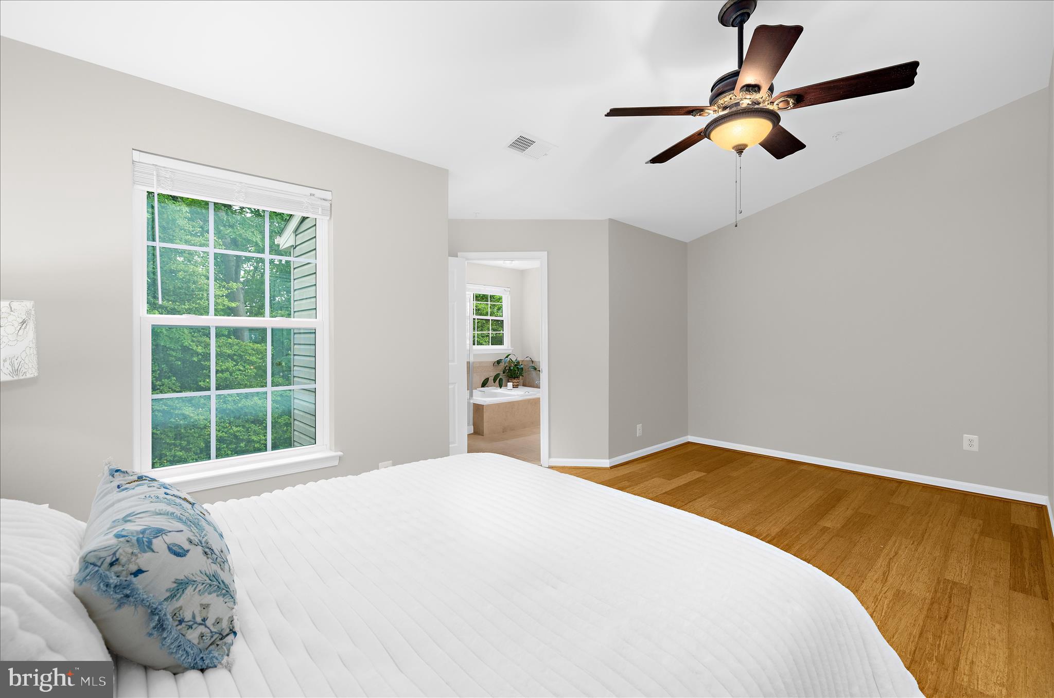 TANYARD SPRINGS - Residential