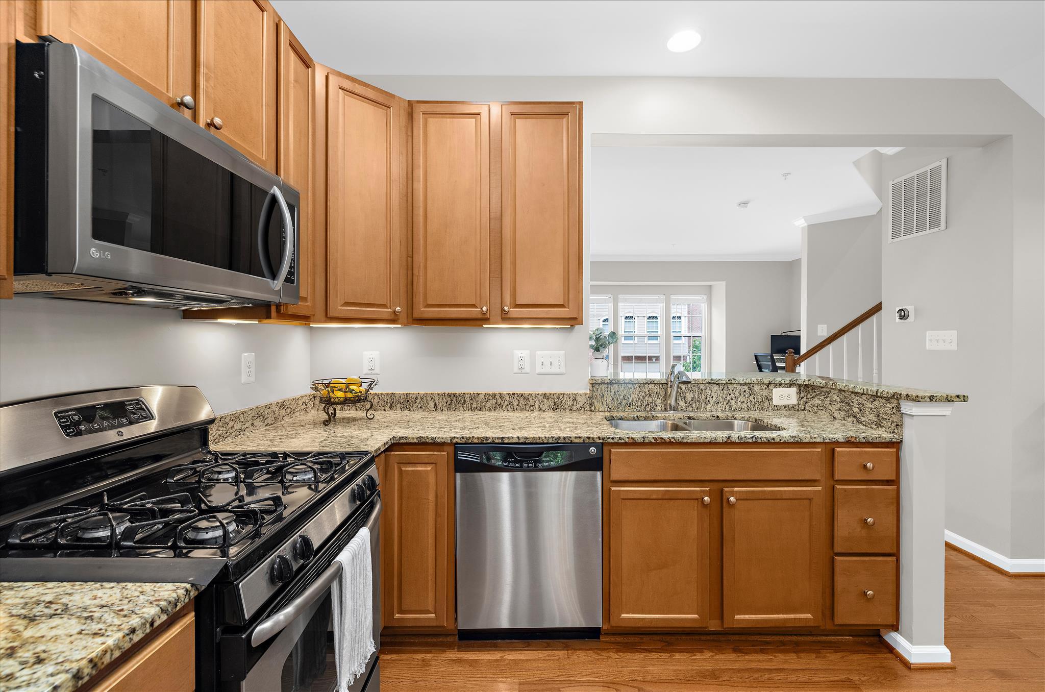 TANYARD SPRINGS - Residential