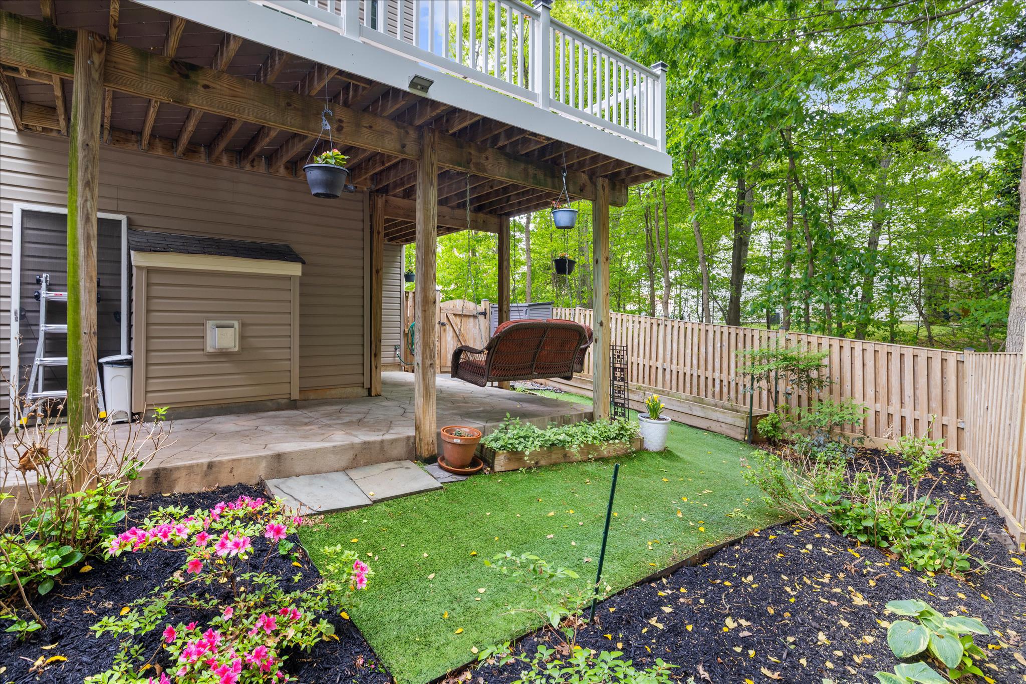TANYARD SPRINGS - Residential