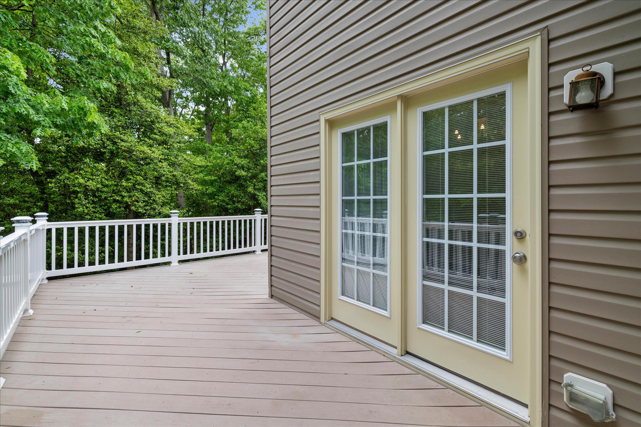 TANYARD SPRINGS - Residential