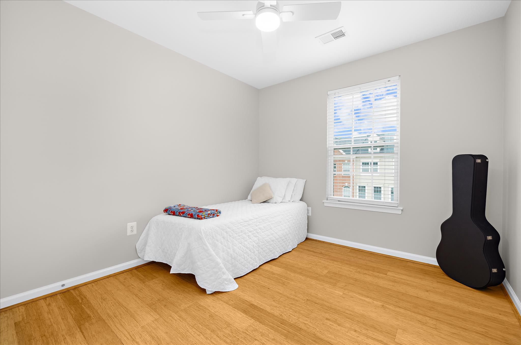 TANYARD SPRINGS - Residential