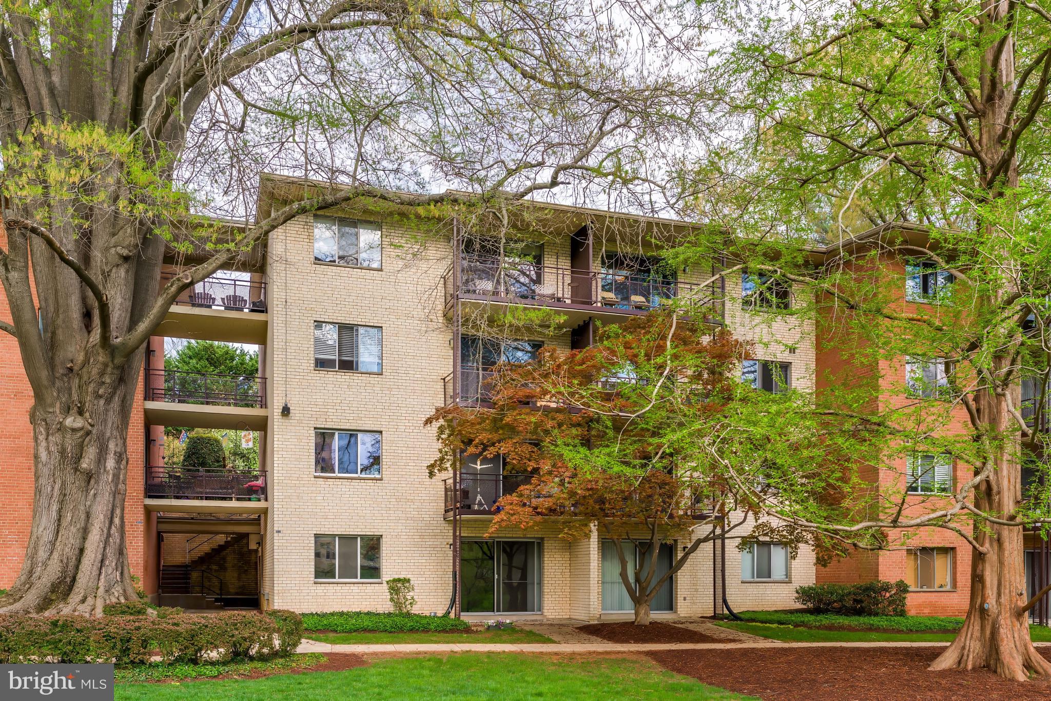 GROSVENOR PARK - Residential